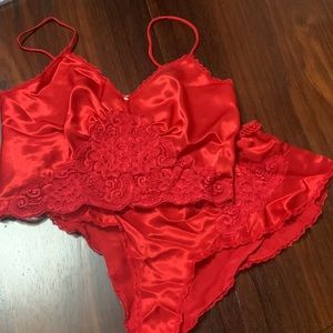 VTG 1980s Faye Cherry Red Cami n Panty Set Small 🍒